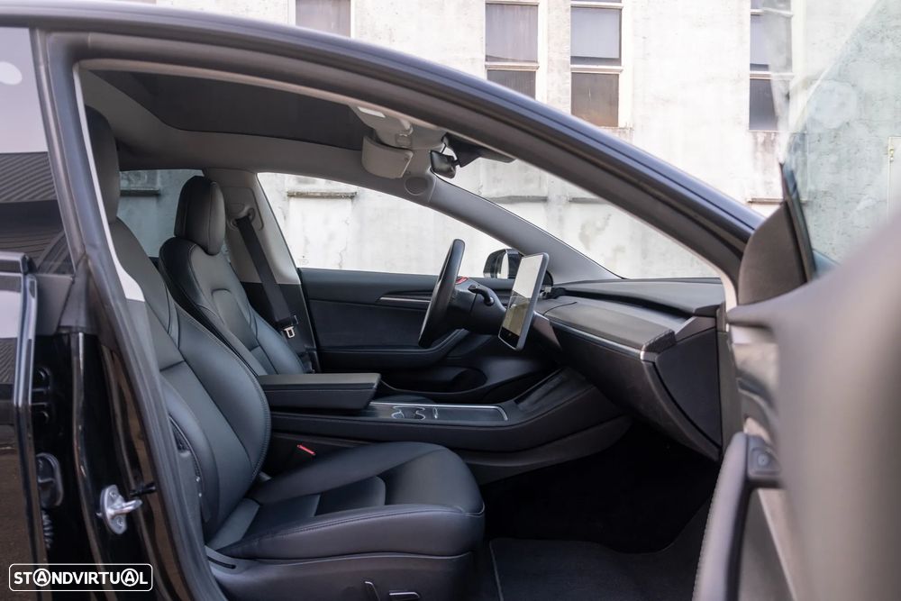 Tesla Model 3 Performance Dual Motor AWD - 39