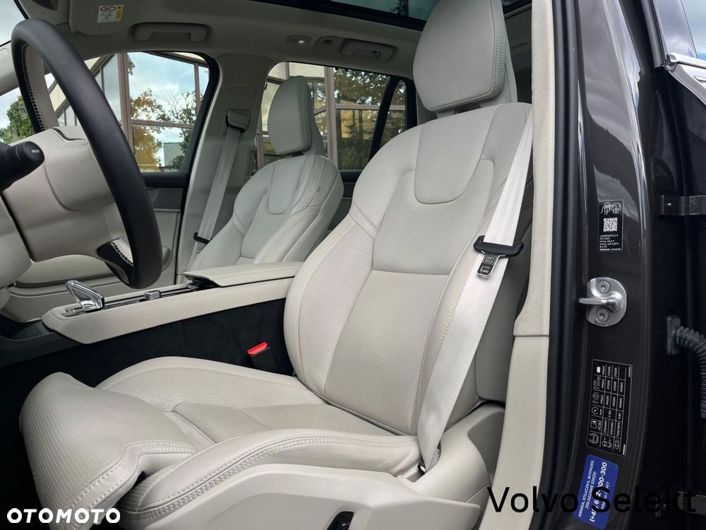 Volvo XC 90 - 12