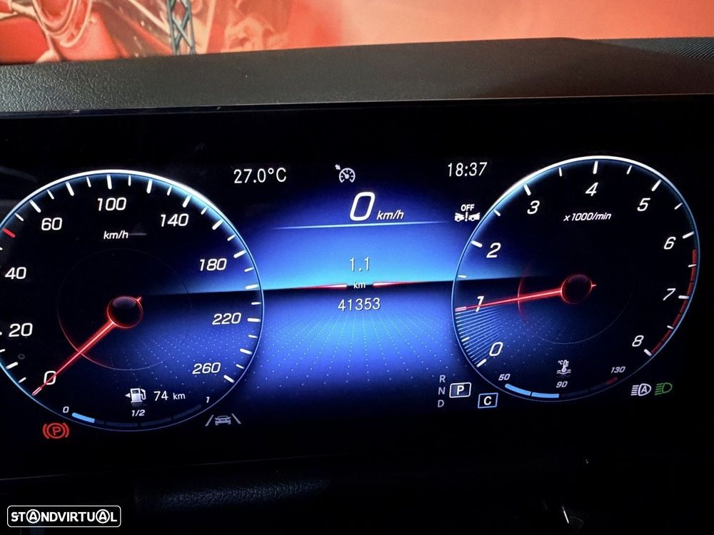 Mercedes-Benz GLA 180 7G-DCT Edition Progressive Line - 24