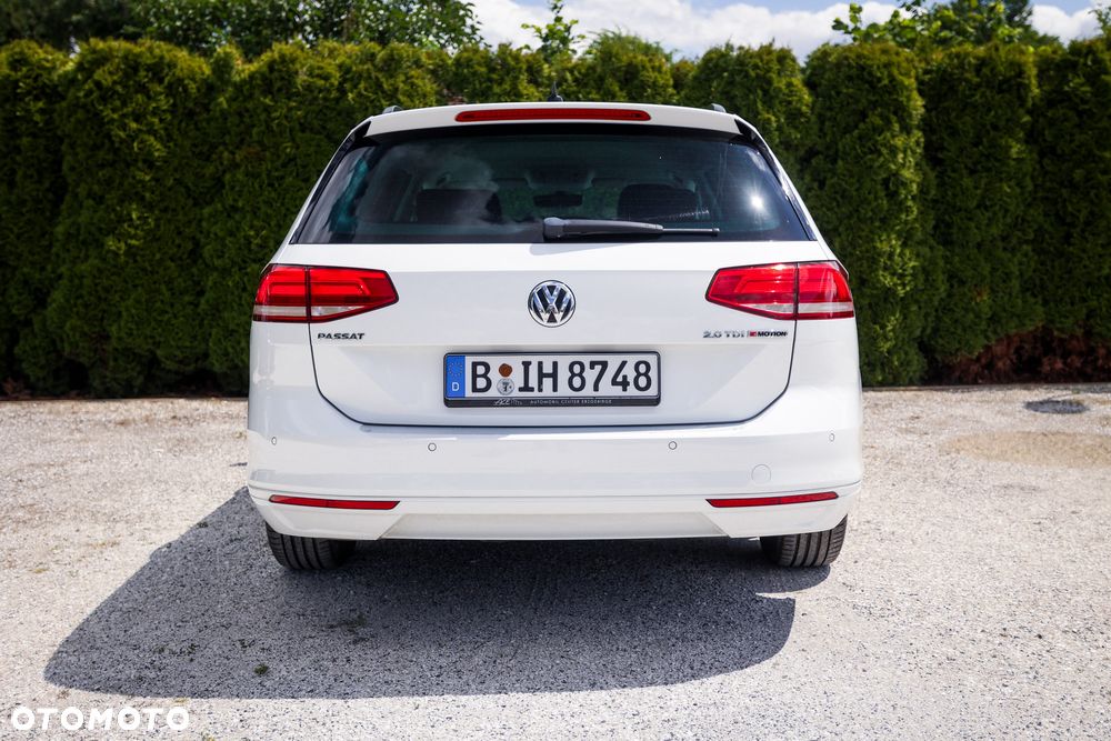 Volkswagen Passat 2.0 TDI SCR BlueMotion Technology 4Motion Trendline - 13