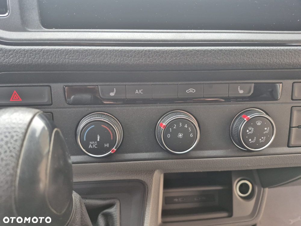 Volkswagen Crafter 2,0 140KM automat - 16
