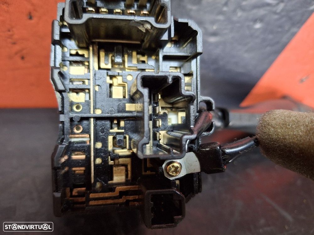 Comutador Piscas/Luzes Nissan Pick Up (D22) - 5