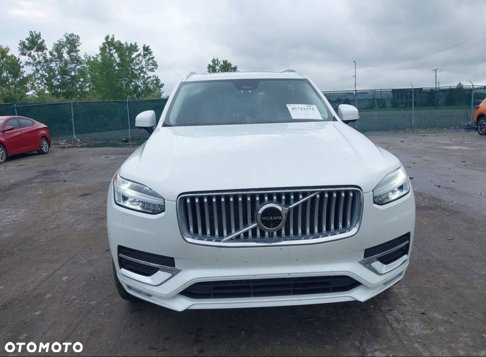 Volvo XC 90 - 2