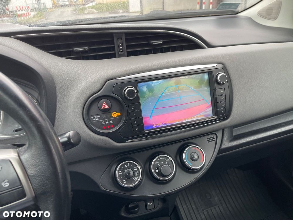 Toyota Yaris 1.33 Dynamic EU6 - 10