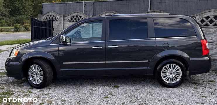 Lancia Voyager 2.8CRD Platinum - 4