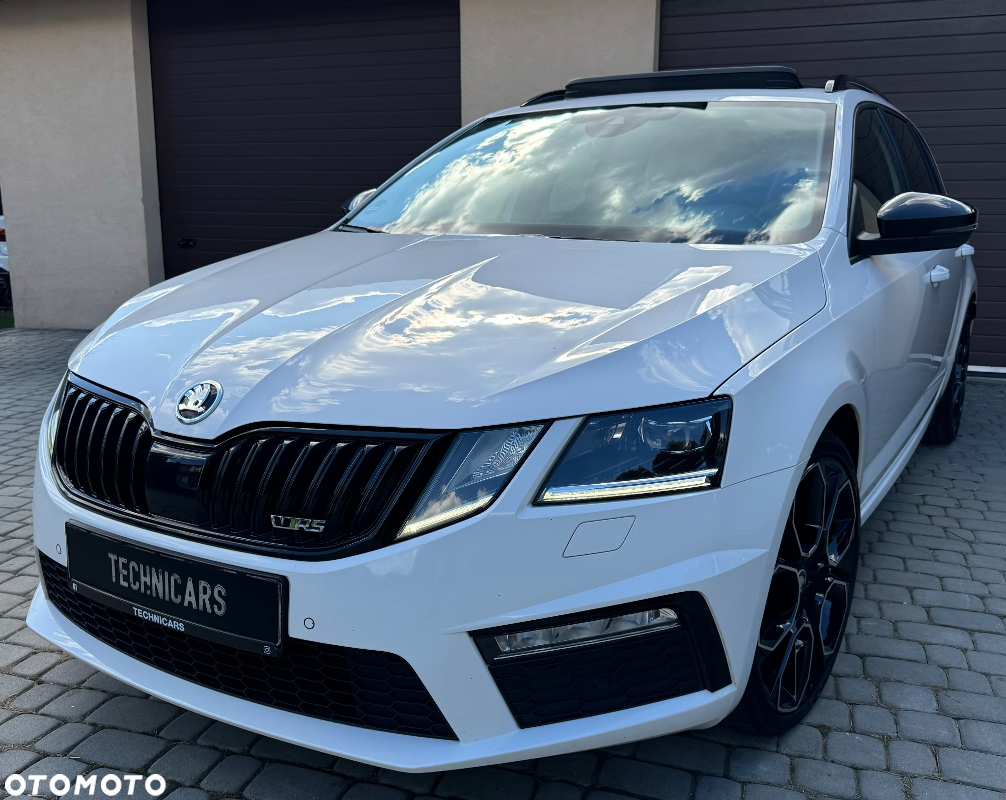 Skoda Octavia 2.0 TDI (Green tec) 4x4 DSG RS - 2
