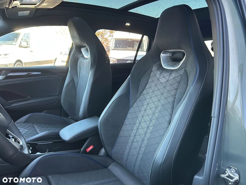 Volkswagen Tiguan - 6