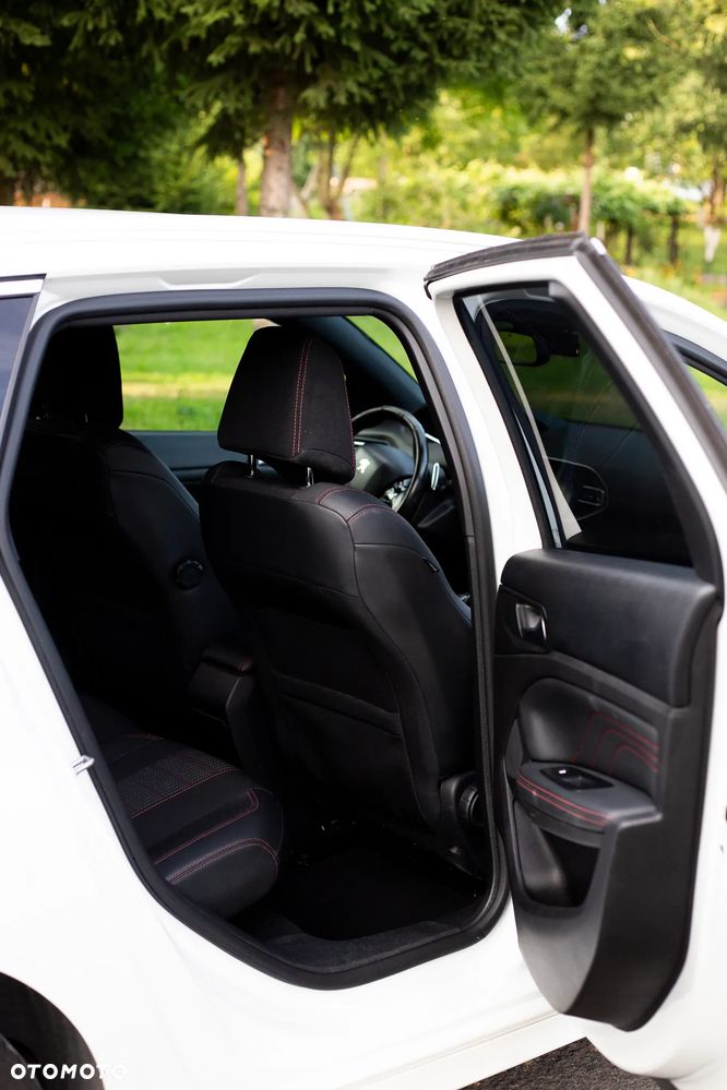 Peugeot 308 BlueHDi 130 EAT8 Stop & Start GT - 13