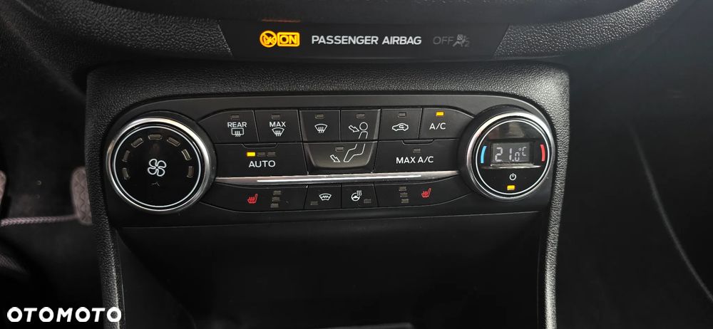 Ford Fiesta - 24
