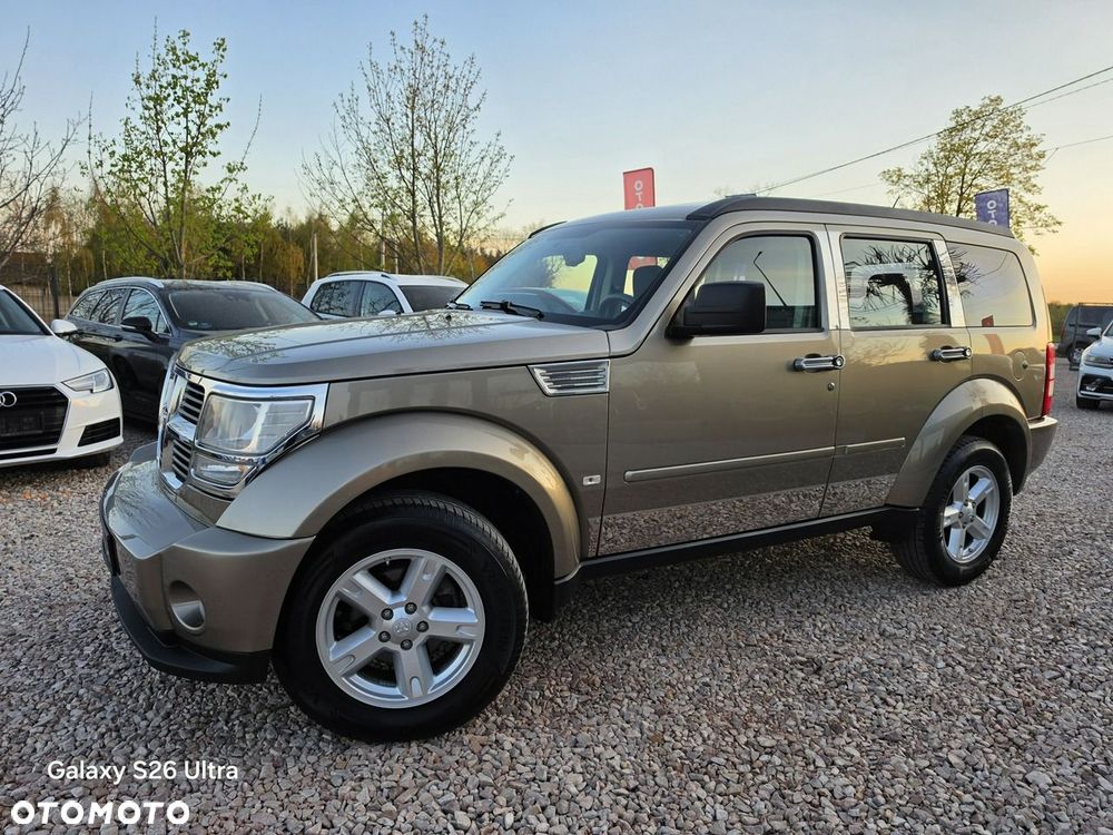 Dodge Nitro - 17