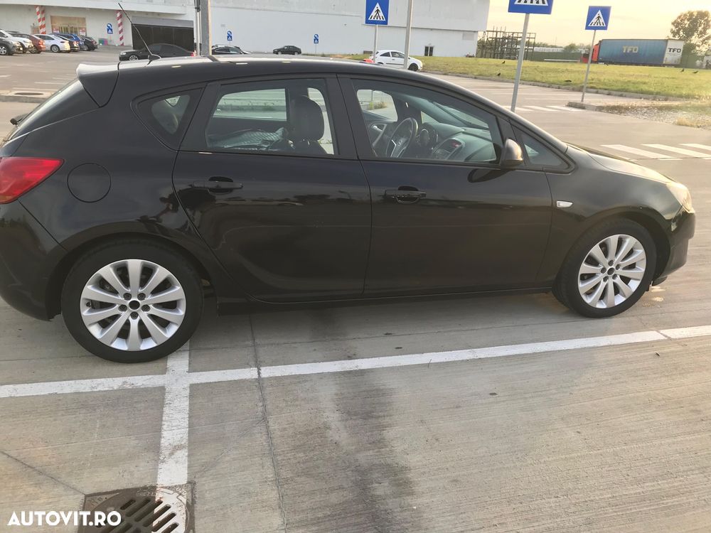 Opel Astra 1.6 - 7