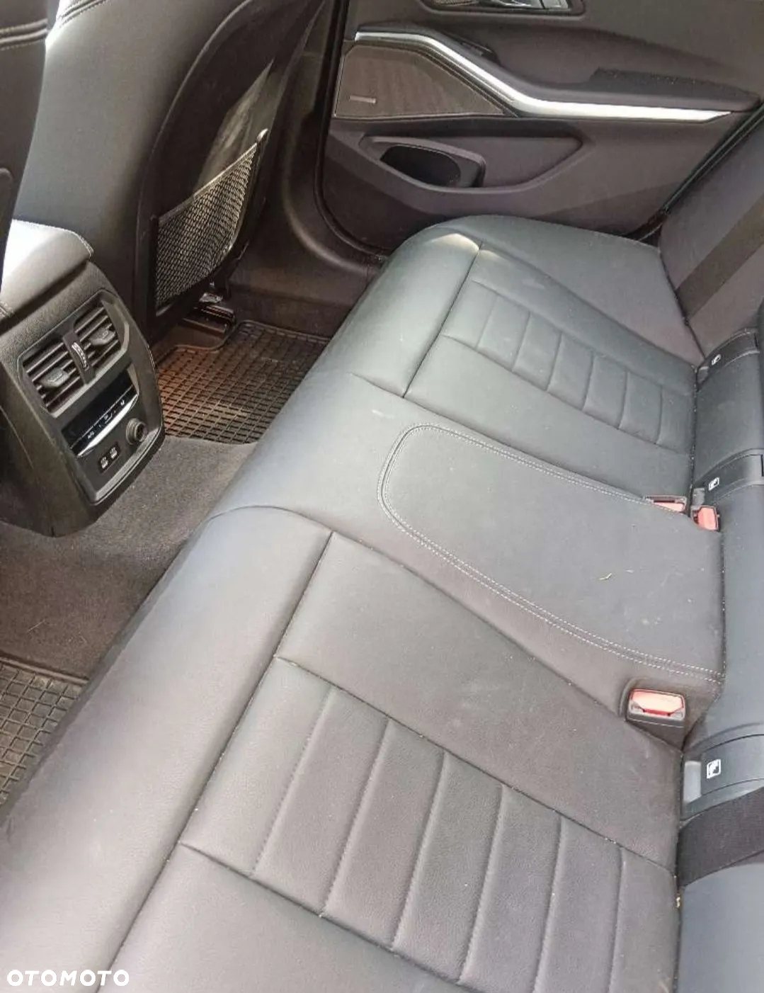 BMW Seria 3 320d Luxury Line - 14