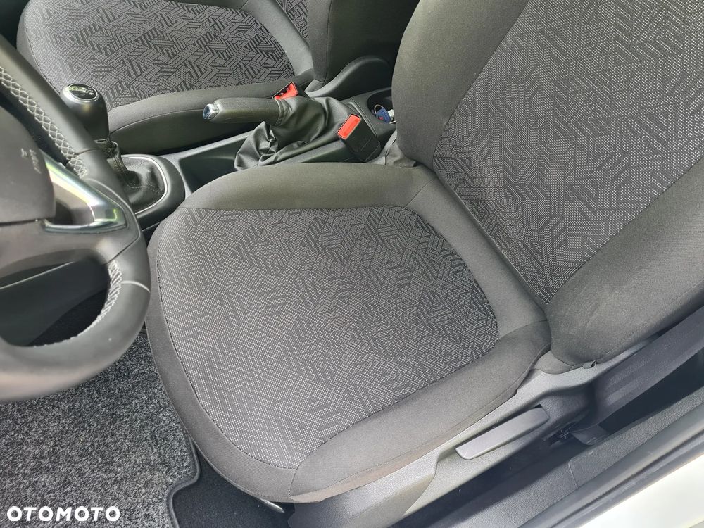 Opel Corsa 1.4 Innovation - 14