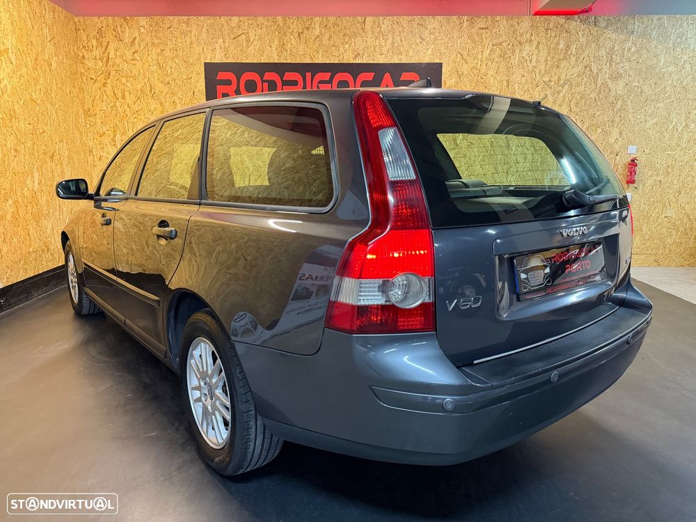 Volvo V50 1.6 D Momentum - 14
