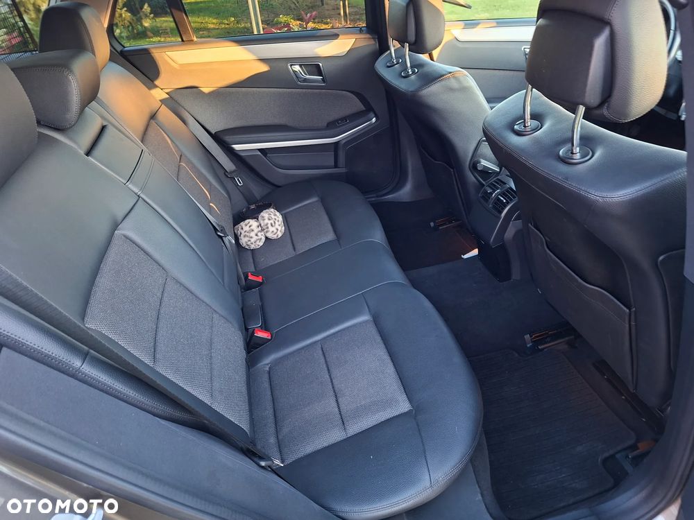 Mercedes-Benz Klasa E 250 CDI DPF BlueEFFICIENCY Automatik Avantgarde - 17