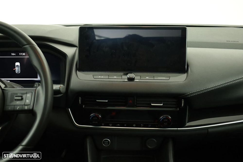 Nissan Qashqai 1.3 DIG-T N-Connecta LED Xtronic - 9