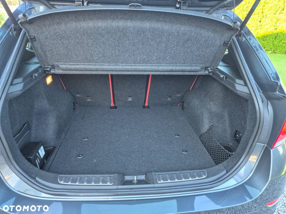 BMW X1 xDrive18d Sport Line - 25