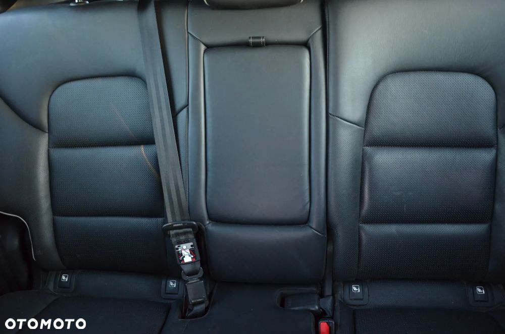 Kia Sportage 1.6 GDI 2WD ISG Dream-Team Edition - 25