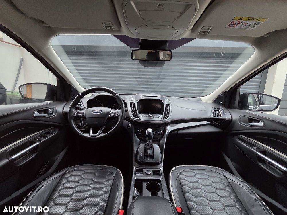 Ford Kuga 2.0 TDCi 4x4 Aut. Vignale - 11