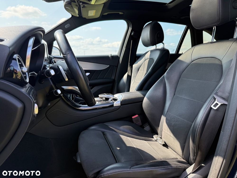 Mercedes-Benz GLC 350 e 4Matic 7G-TRONIC Edition 1 - 19