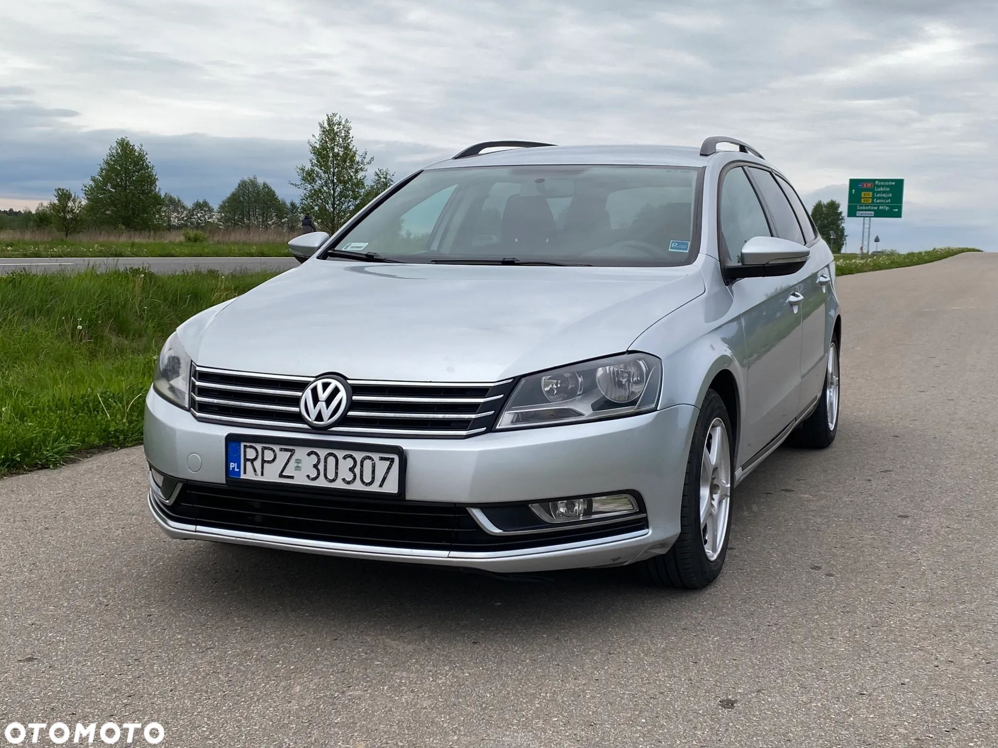 Volkswagen Passat Variant 1.6 TDI DPF BlueMotion - 1