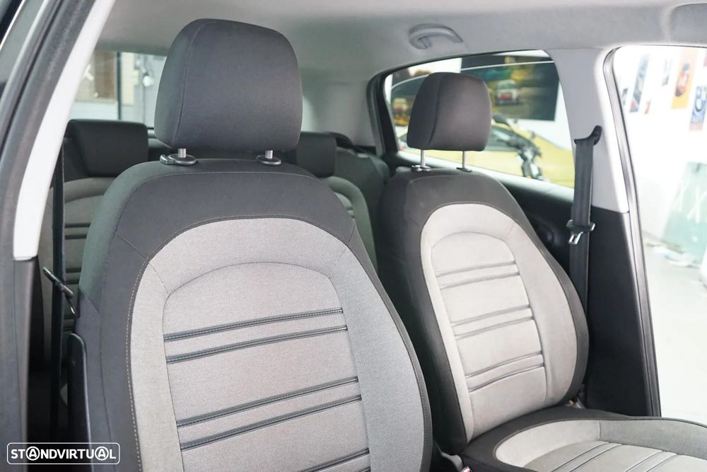 Fiat Punto Evo 1.3 M-Jet Dynamic - 30