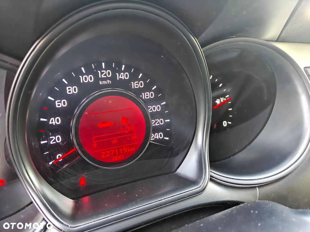 Kia Ceed 1.6 GDI L - 16