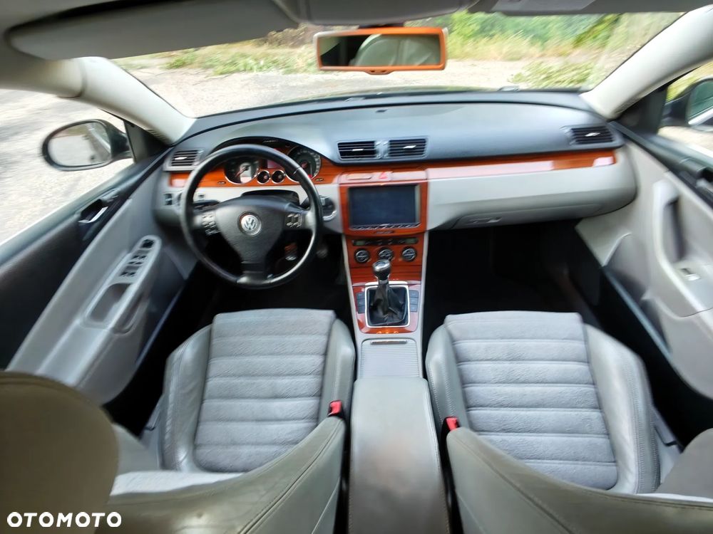 Volkswagen Passat 2.0 TSI Highline - 5