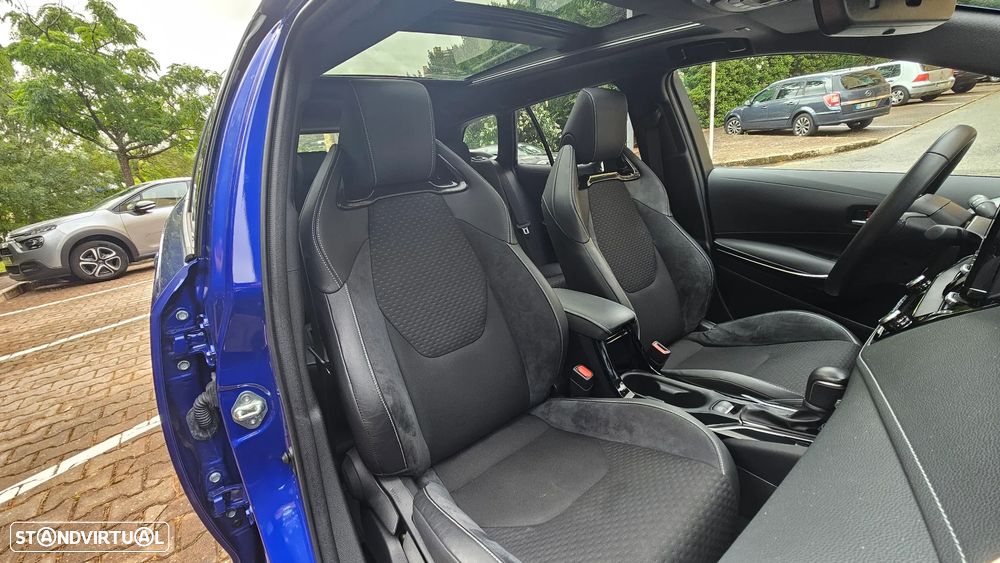 Toyota Corolla Touring Sports 1.8 Hybrid Exclusive - 32