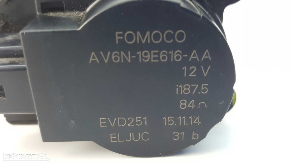 MOTOR DE ABA DE AQUECIMENTO FORD FOCUS LIM. TREND + - 6