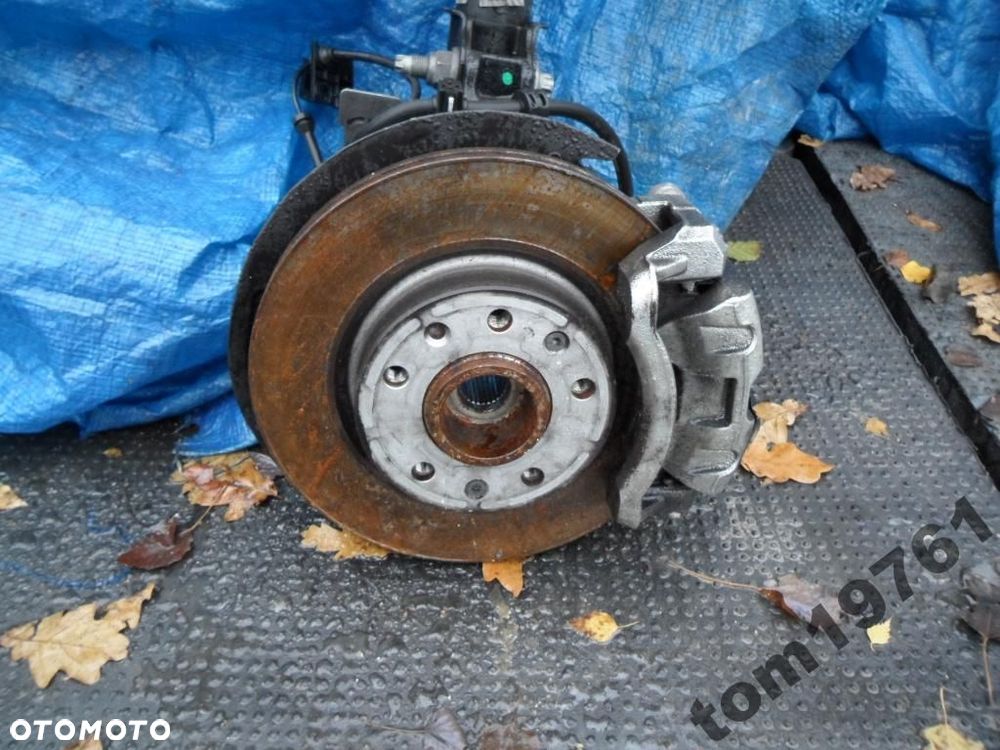 zwrotnica prawa 1.6 hdi do c4 picasso, peugeot 308 - 1