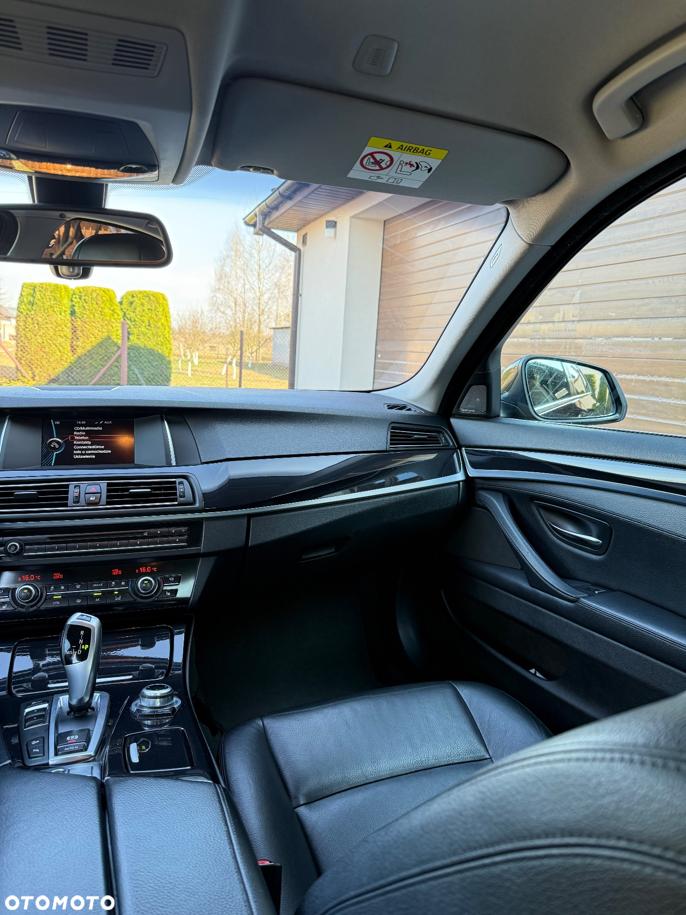 BMW Seria 5 520d xDrive - 9
