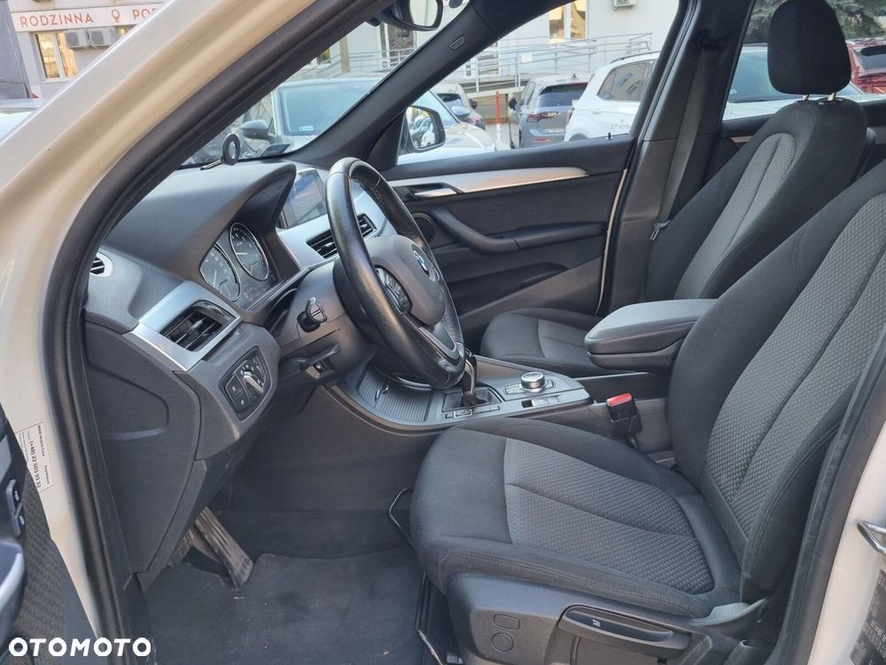 BMW X1 - 10