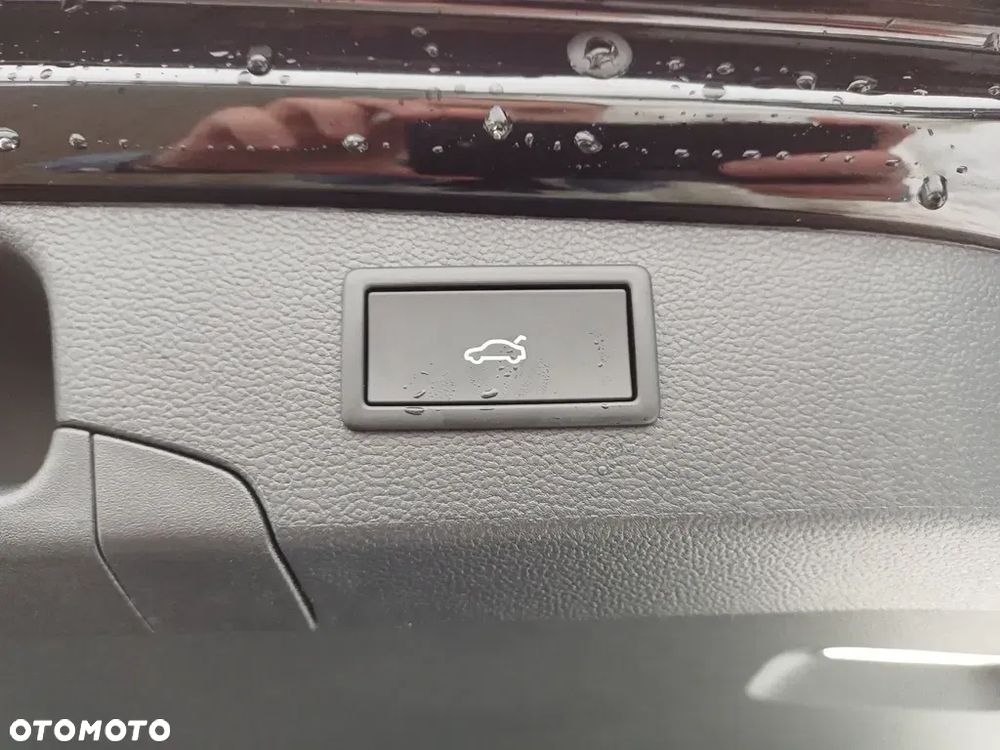 Skoda Superb 2.0 TDI SCR 4x4 L&K DSG - 30