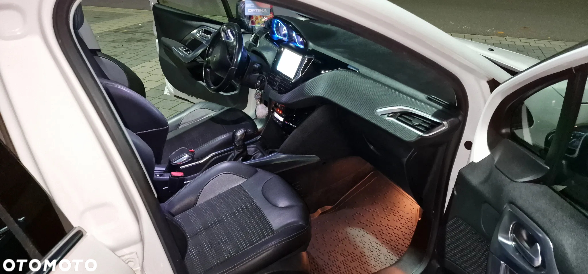 Peugeot 2008 1.6 VTi Allure - 16