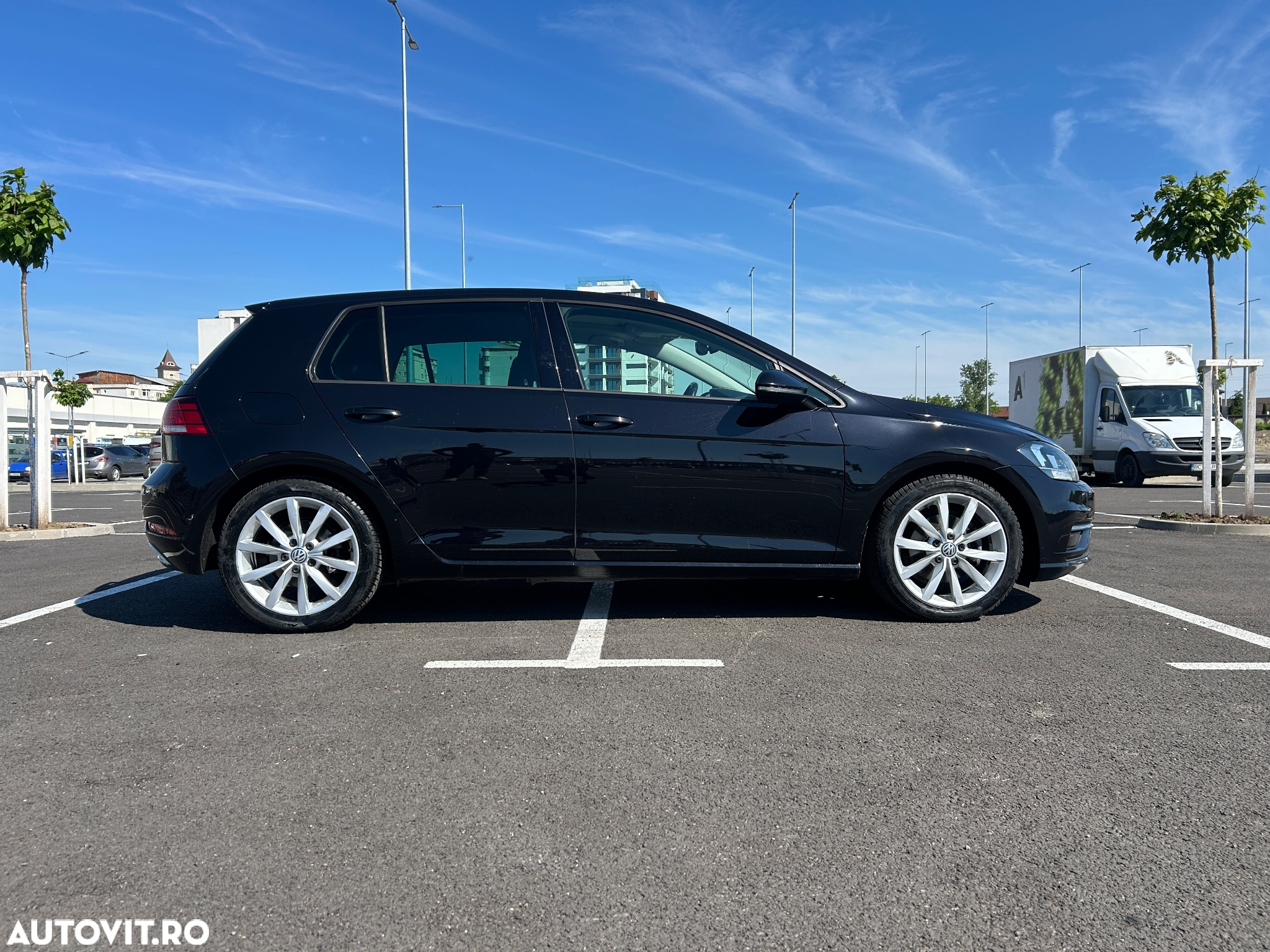 Volkswagen Golf 1.5 TSI DSG Highline - 4