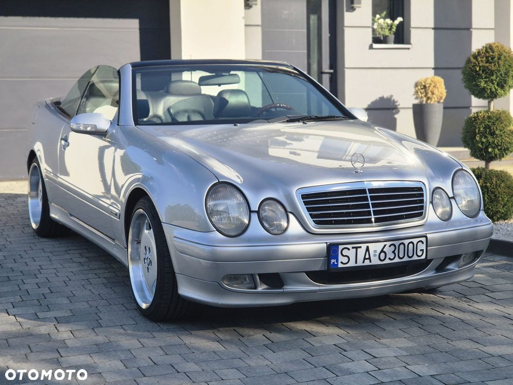 Mercedes-Benz CLK - 8