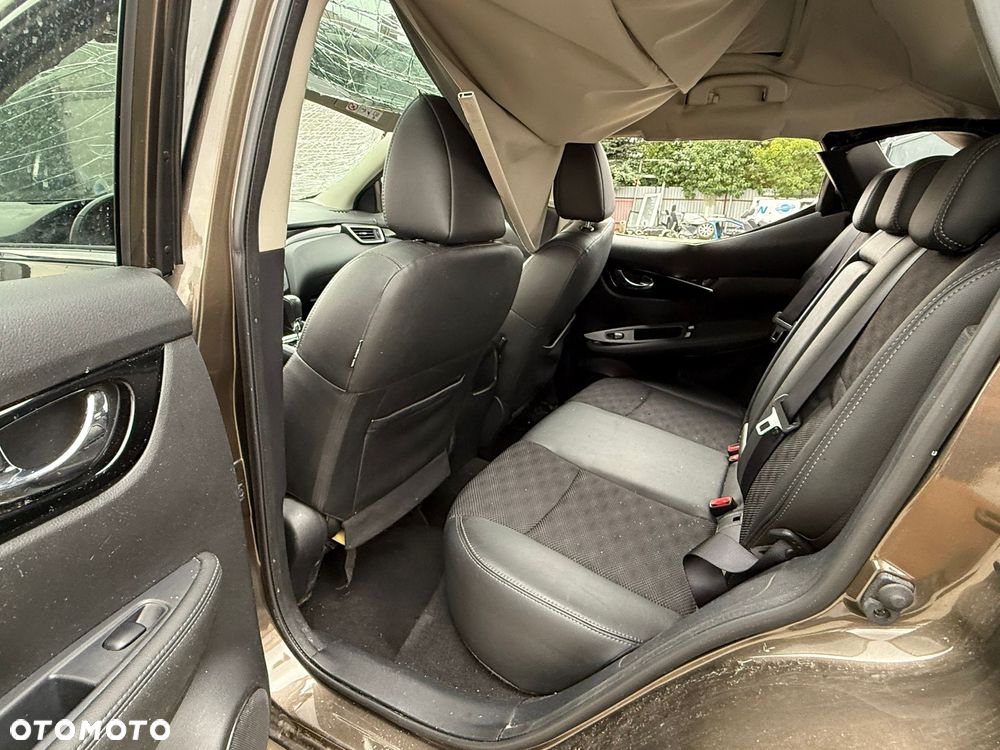 Nissan Qashqai 1.6 dCi Xtronic TEKNA - 19