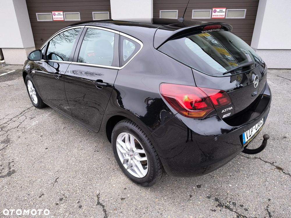 Opel Astra - 14