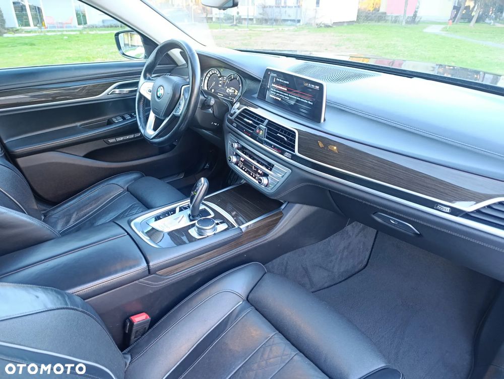 BMW Seria 7 730d xDrive - 20