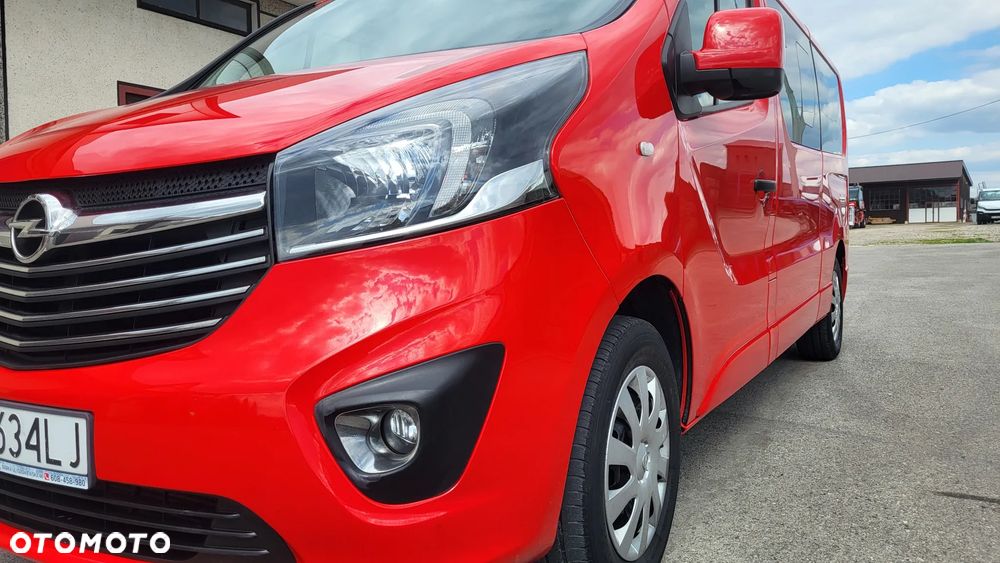 Opel Vivaro - 10
