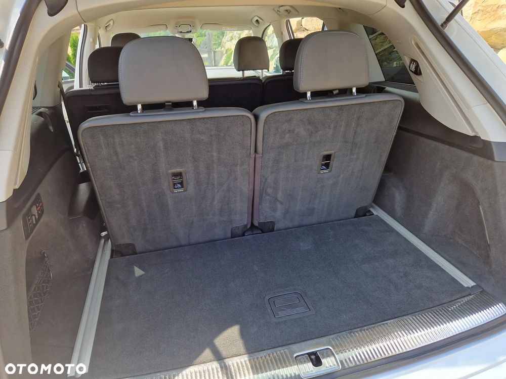 Audi Q7 - 38