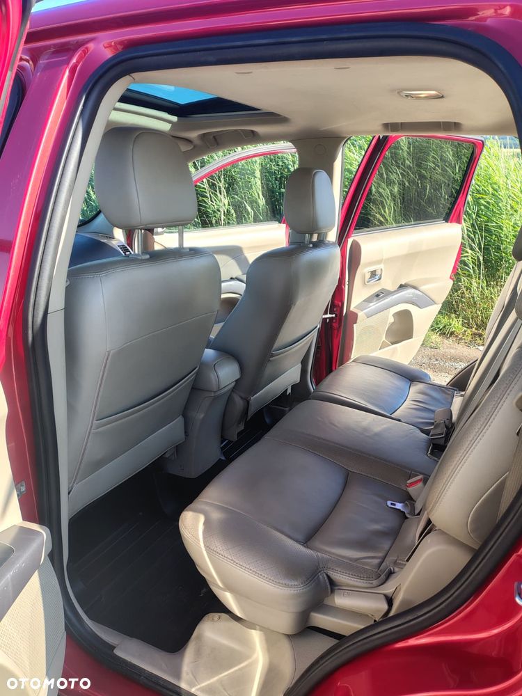 Mitsubishi Outlander 2.2 DID Instyle - 14