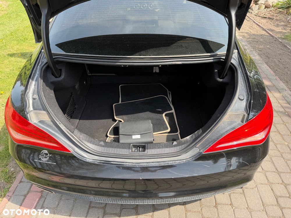 Mercedes-Benz CLA 250 7G-DCT AMG Line - 20