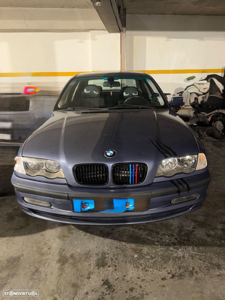 BMW 320 - 1