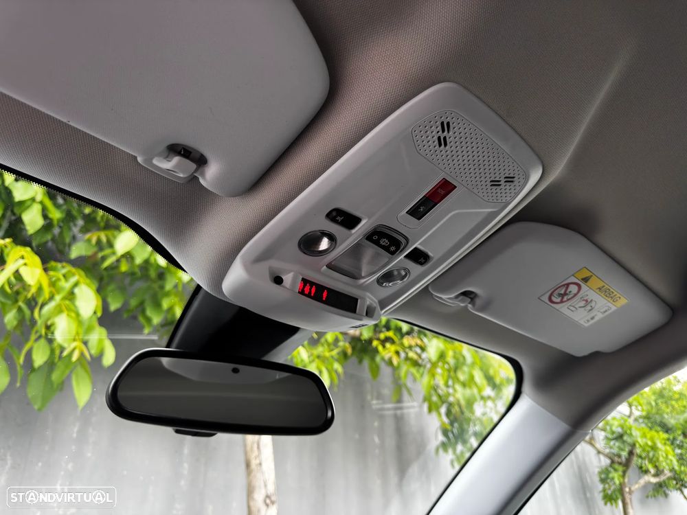 Peugeot e-2008 Active Pack - 20