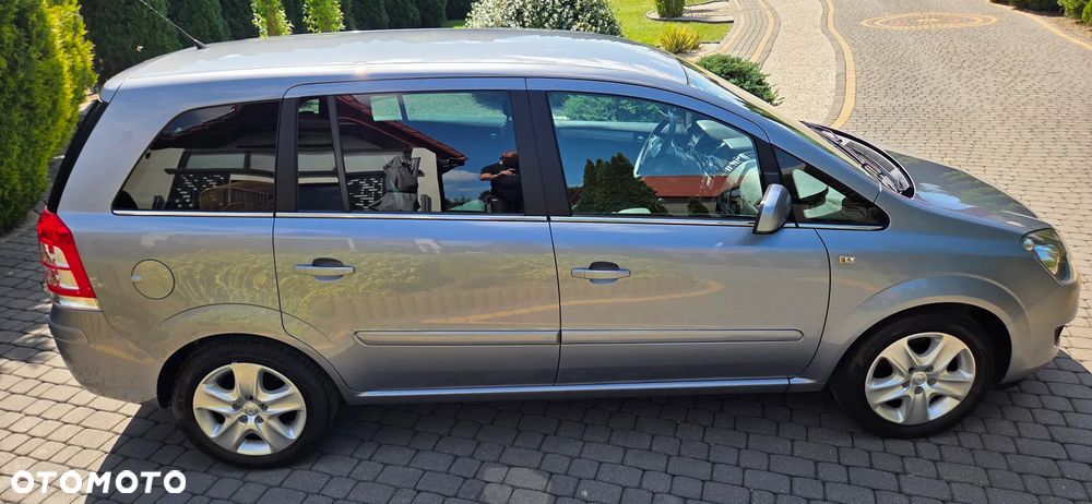 Opel Zafira 1.8 Elegance - 31