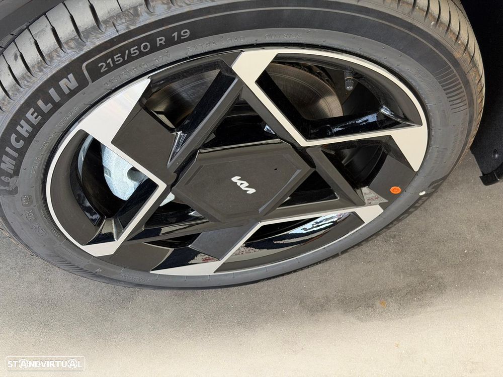 Kia EV4 81.4 kWh GT-Line - 7