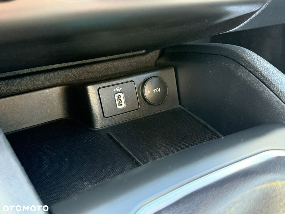 Ford Focus - 28