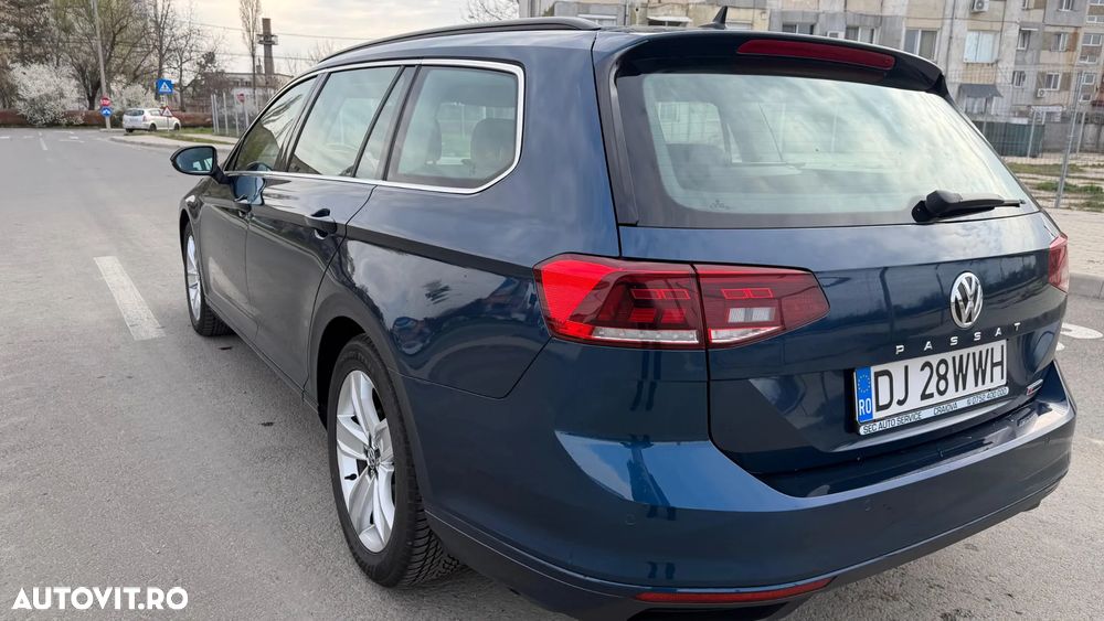 Volkswagen Passat 2.0 TDI SCR DSG 4Motion Business - 8